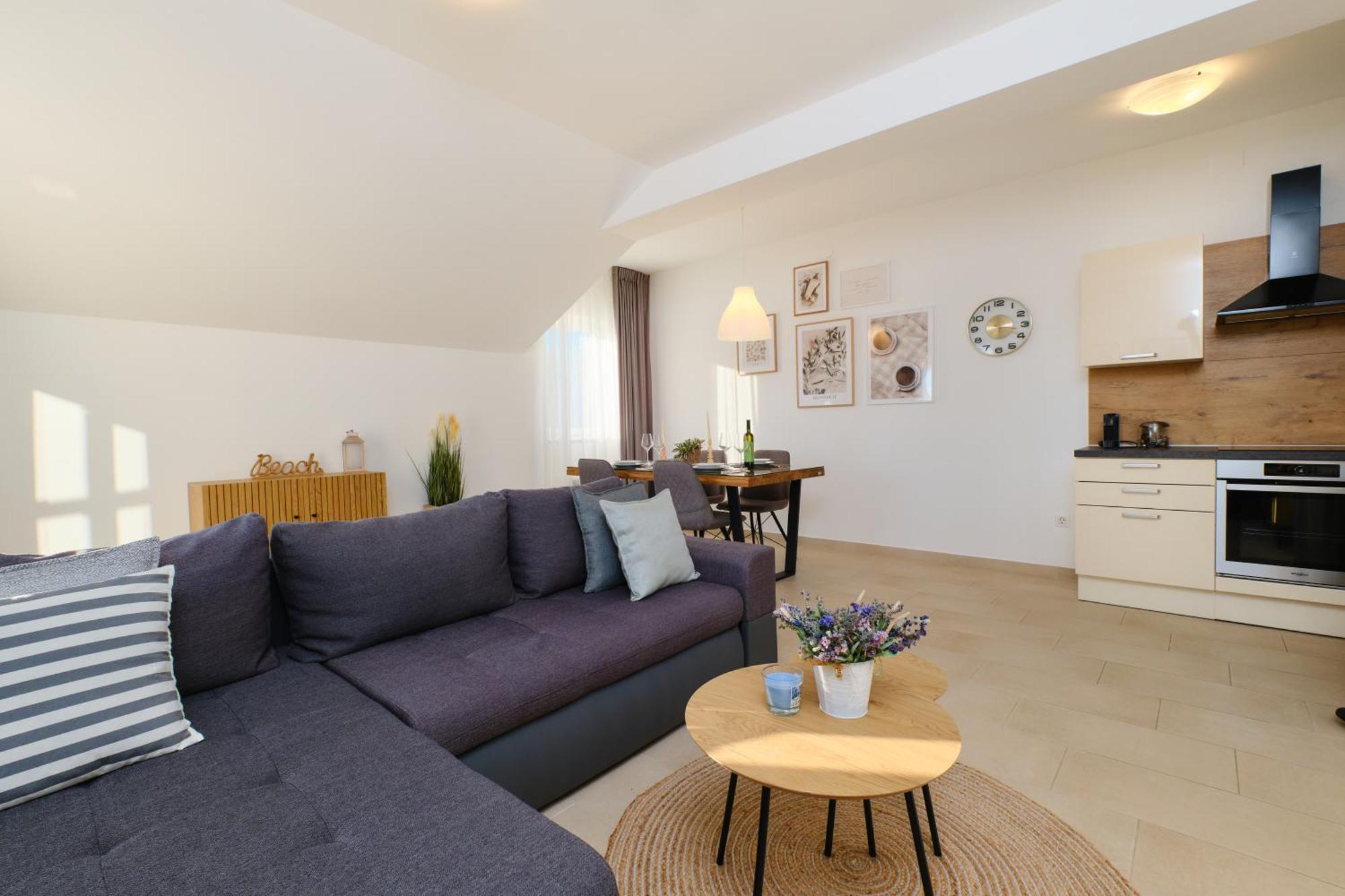 Apartments Divna 木洛希尼 外观 照片
