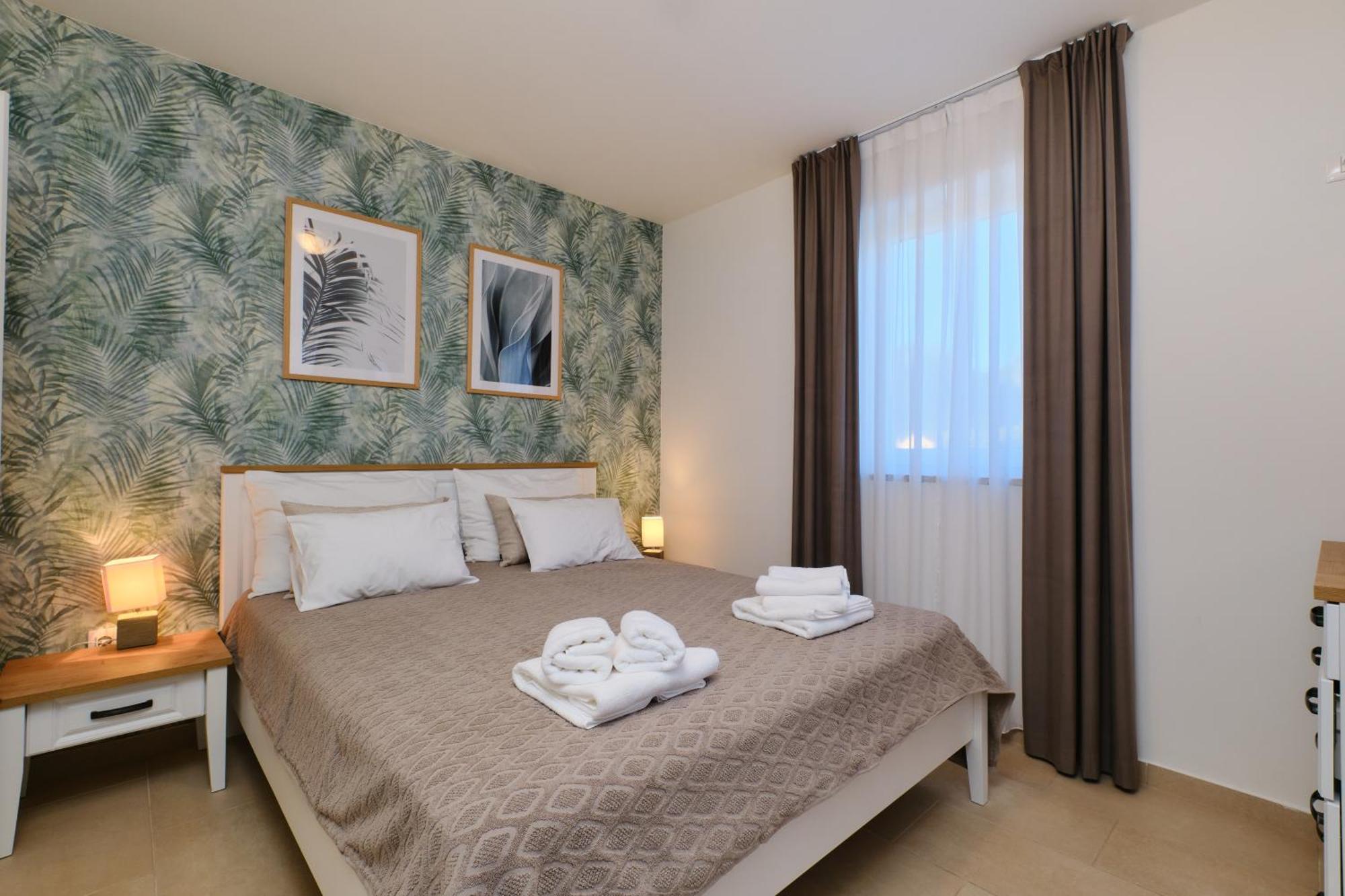 Apartments Divna 木洛希尼 外观 照片